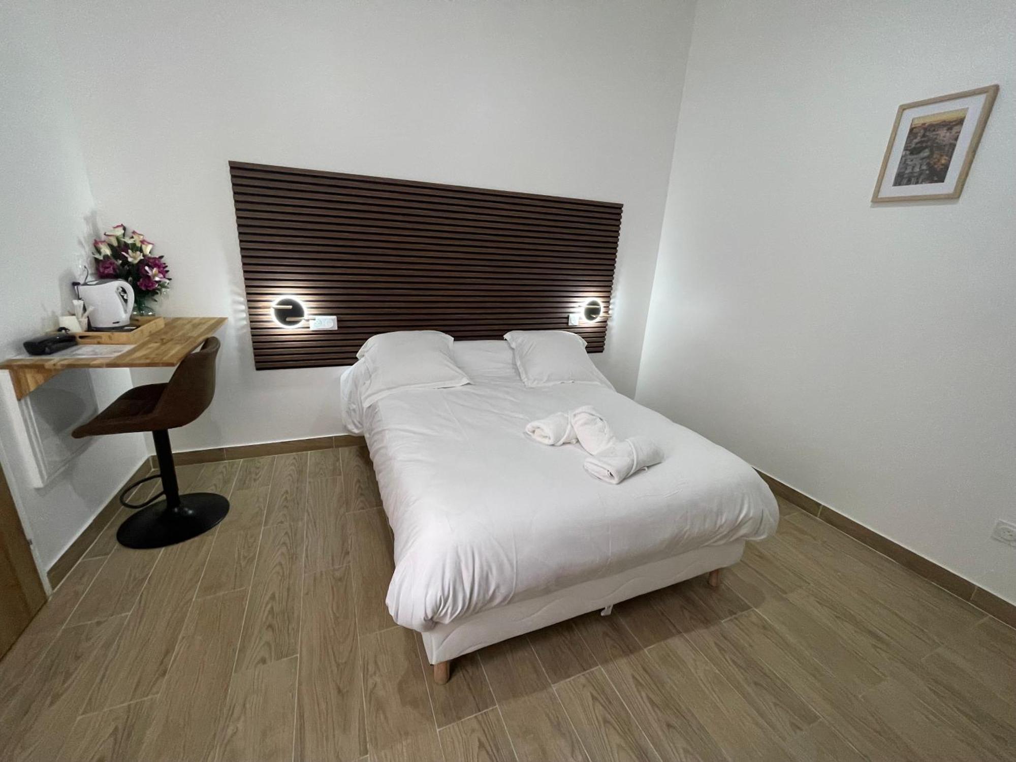 Hotel Du Parc Canal - Stade De France Saint-Denis  Extérieur photo